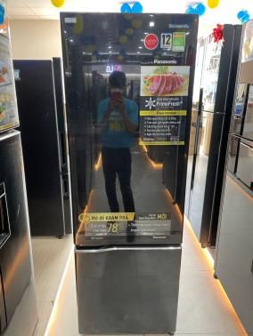 Tủ lạnh Panasonic Inverter 322 lít NR-BC360QKVN