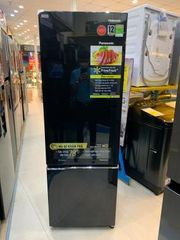  Tủ lạnh Panasonic Inverter 322 lít NR-BC360QKVN 