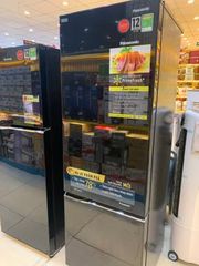  Tủ lạnh Panasonic Inverter 322 lít NR-BC360QKVN 