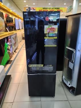 Tủ lạnh Panasonic Inverter 322 lít NR-BC360QKVN