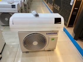 Máy lạnh Samsung Inverter 1 HP AR10TYHYCWKNSV