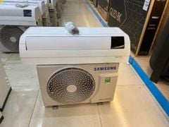  Máy lạnh Samsung Inverter 1 HP AR10TYHYCWKNSV 