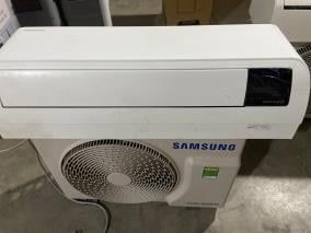 Máy lạnh Samsung Inverter 1 HP AR10TYHYCWKNSV