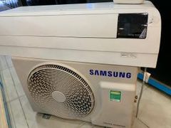  Điều hòa Samsung Inverter 9400 BTU AR10TYHYCWKNSV 