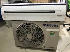  Máy lạnh Samsung Inverter 1.5 HP AR13RYFTAURNSV 