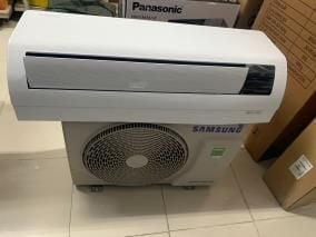 Máy lạnh Samsung Wind-Free Inverter 1.5 HP AR13TYGCDWKNSV