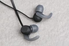  Tai nghe Bluetooth Sony WI-SP510/BZ E Đen 