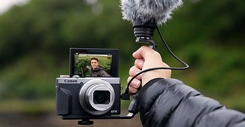 Cần chuẩn bị dụng cụ, thiết bị gì để bắt đầu quay YouTube?