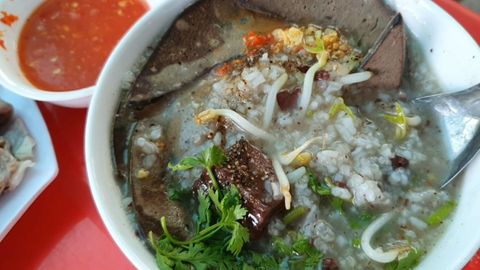 Cách nấu cháo lòng miền Tây đơn giản thơm ngon khó cưỡng cho gia đình