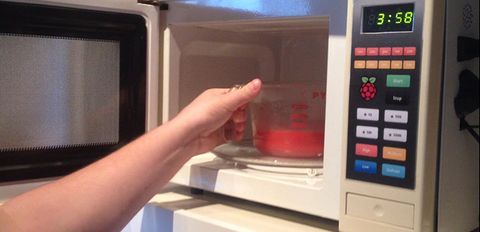7 mẹo hay có thể bạn chưa biết khi sử dụng lò vi sóng