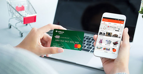 Số CVV/CVC trên thẻ tín dụng là gì? Tại sao phải bảo mật?