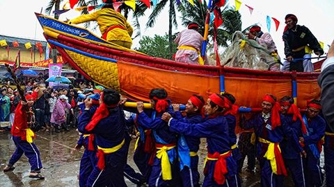Những lễ hội ngày Xuân miền Trung trong dịp Tết 2021 được mong đợi nhất