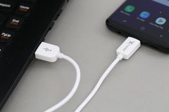  Cáp Type C 1m X Mobile MU09-1000 Trắng 