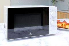  Lò vi sóng có nướng Electrolux EMM2022GW 20 lít 