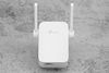 Repeater (bộ mở rộng sóng) Wifi AC750 TP-Link RE205 Trắng