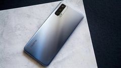  Đánh giá chi tiết Realme X7: Ngoại hình thanh lịch, cấu hình đủ sức đa nhiệm và đáng mua trong tầm giá 