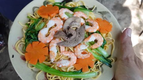 2 Cách làm mì xào thập cẩm đơn giản ngon miệng cho bữa sáng