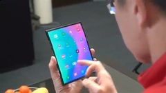  Nguyên mẫu smartphone màn hình gập Xiaomi Mi MIX bất ngờ xuất hiện thực tế trên tay người dùng 