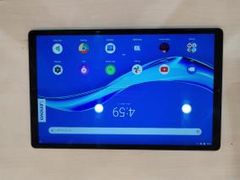  Máy tính bảng Lenovo Tab M10 - FHD Plus 
