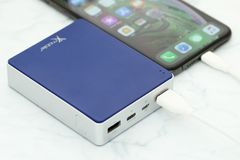  Pin sạc dự phòng 10000mAh Xmobile Gram 4 Xanh Navy 