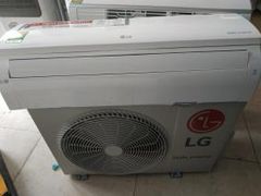 Điều hòa LG Inverter 9200 BTU V10ENH1 