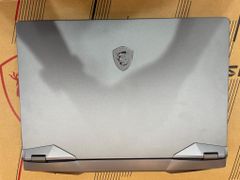  MSI GE66 Raider 11UG i7 11800H/16GB/2TB SSD/8GB RTX3070/15.6