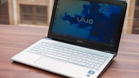 Sony Vaio Vpc-Eb11Fd/W