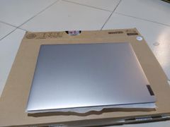  Lenovo Ideapad Slim 3 14IIL05 i7 1065G7/8GB/512GB/14