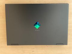  HP Omen 15 ek0079TX i7 10750H/16GB/1TB SSD/6GB RTX2060/15.6