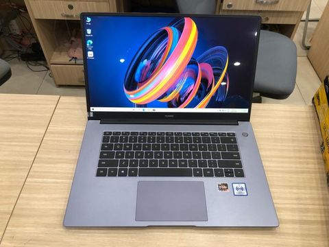 HUAWEI MateBook D 15 R5 3500U/8GB/512GB/15.6