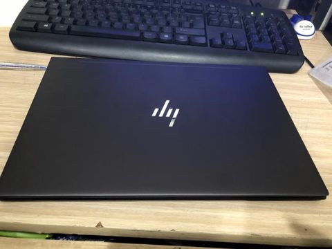 HP Envy 13 aq1057TX i7 10510U/8GB/512GB/2GB MX250/13.3