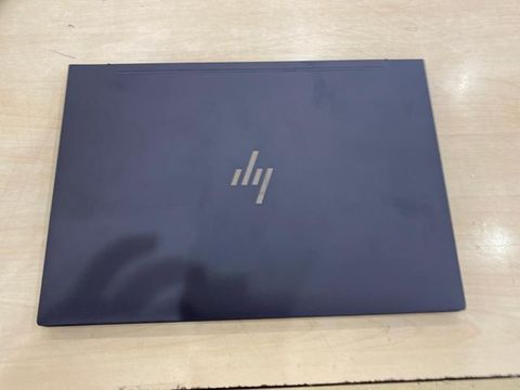HP Envy 13 aq1057TX i7 10510U/8GB/512GB/2GB MX250/13.3