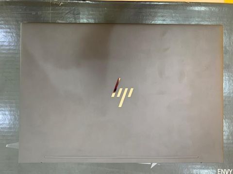 HP Envy 13 aq1057TX i7 10510U/8GB/512GB/2GB MX250/13.3