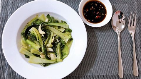 Cách làm cải thìa xào tỏi đơn giản thơm ngon chỉ trong 2 bước