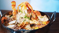  3 cách nấu lẩu cua đồng hải sản và hột vịt lộn thơm ngon dinh dưỡng 