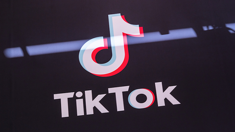 Cách quay video Tôi đã làm việc được 5 phút trên TikTok