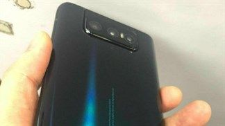ASUS ZenFone 7 lộ ảnh thực tế trên tay người dùng trước ngày ra mắt, tiết lộ thiết kế với bộ 3 camera lật
