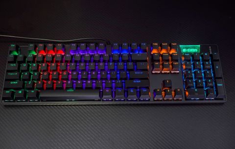 Bàn Phím Cơ E-DRA EK312 Đen Blue Switch