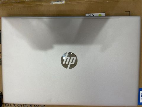 HP Pavilion 15 eg0505TU i5 1135G7/8GB/512GB/15.6