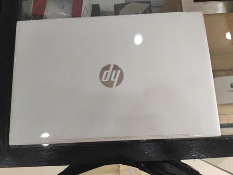 HP Pavilion 15 eg0005TX i5 1135G7/8GB/512GB/2GB MX450/15.6