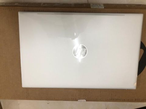 HP Pavilion 15 eg0005TX i5 1135G7/8GB/512GB/2GB MX450/15.6