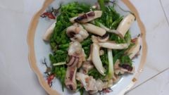  Cách làm mực xào bông thiên lý thơm bùi, nhẹ vị cho bữa cơm 