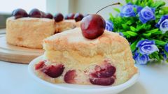  Cách làm bánh bông lan cherry mềm mịn, thơm ngon cực dễ làm 