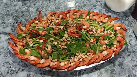 Cách làm gỏi tôm rau nhút lạ miệng hấp dẫn thơm ngon khó cưỡng