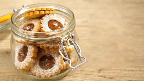 Cách làm bánh quy caramel mặn thơm ngon giòn rụm dễ làm