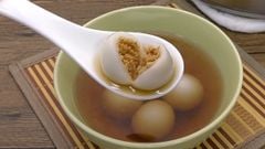  Cách nấu chè trôi nước nhân đậu phộng ngon dẻo thơm bùi không bị cứng 