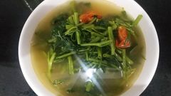  Cách nấu canh rau muống cà chua dân dã dễ làm, lạ miệng đưa cơm 