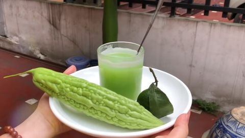 3 cách làm nước ép khổ qua giảm cân, đẹp da, tốt cho sức khỏe