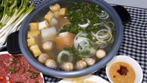 Cách làm chân bò hầm sả thơm ngon ngất ngây vô cùng đơn giản ngay tại nhà