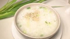  4 cách nấu cháo cồi sò điệp bổ dưỡng, đơn giản, ấm bụng ngày mưa 